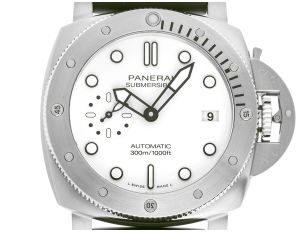 Panerai Submersible Quaranta Quattro Ref.PAM01226 2024 Full Set Ungetragen