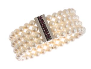 Armband Akojaperlen 6,0mm 14kt Weißgold 49,0g Rubine Handarbeit