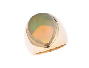 Ring 18kt Gelbgold 18,7g Opal 10,57ct